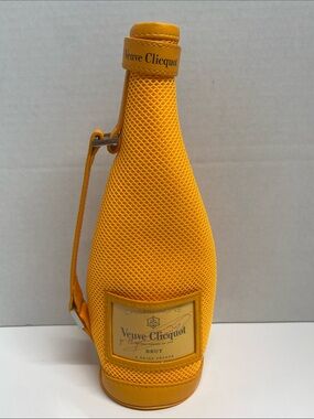 CHAMPAGNE BOTTLE YELLOW BAG “VEUVE CLICQUOT”